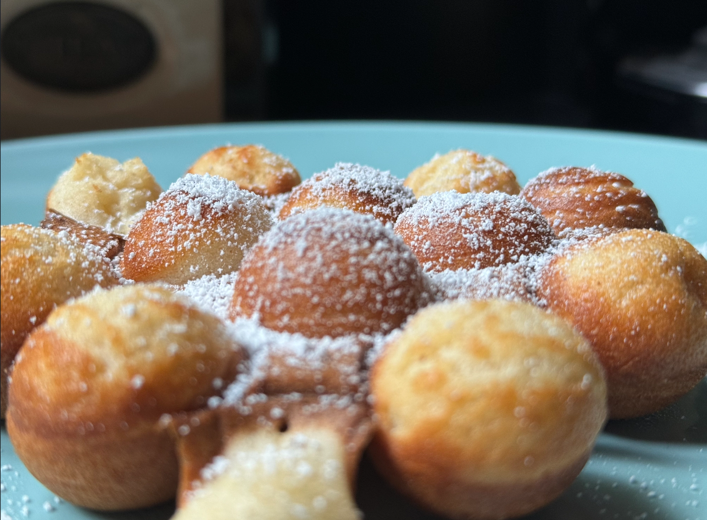 Bubble Waffeln mit Puderzucker